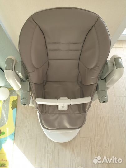 Стульчик для кормления Peg Perego Tatamia