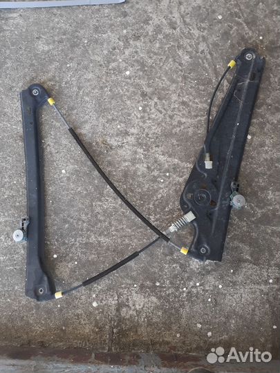 Стеклоподьемник передний правый BMW 7 Е65 Е66
