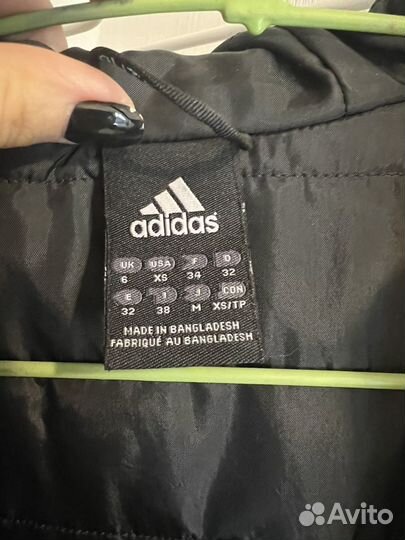 Куртка Adidas женская