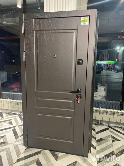 Дверь входная