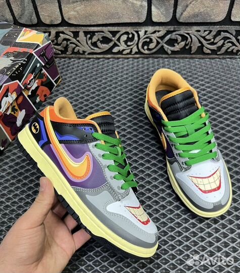 Кроссовки Dunk Low SB Pro QS Batman/Joker