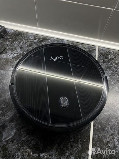 Робот-пылесос Eufy