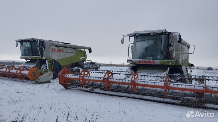 Уборка урожая комбайн