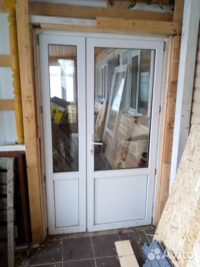 Дверь пластиковая пвх входная бу