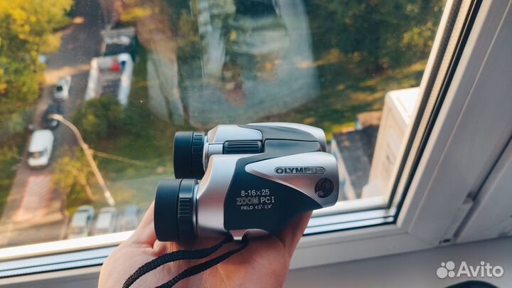 Бинокль Olympus 8-16x25