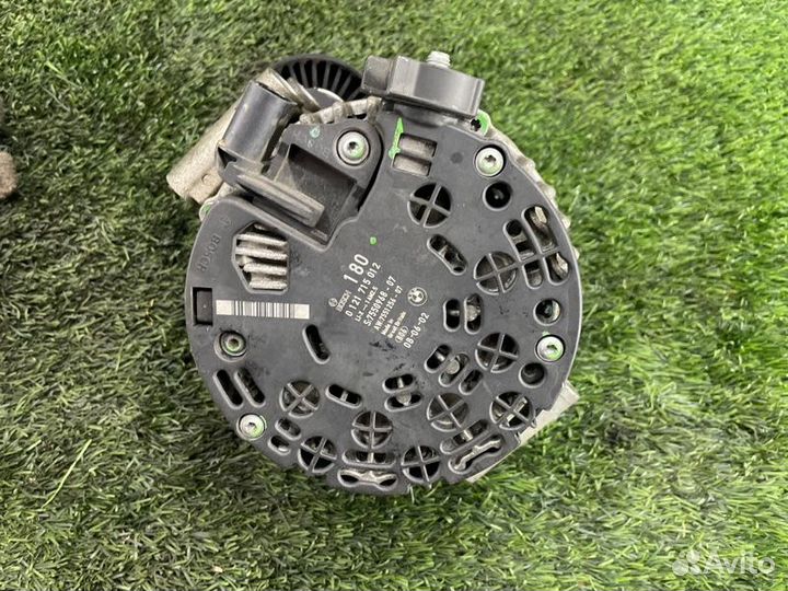 Генератор Bmw X5 E70 N52B30 2008