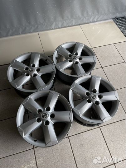 Диски r16 Nissan Ixtrail 5х114.3 оригинал