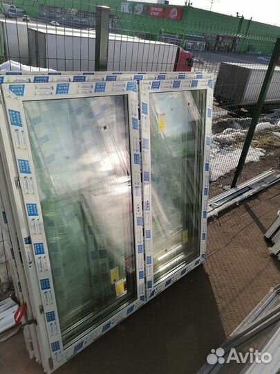 Пластиковые окна 120х120 см
