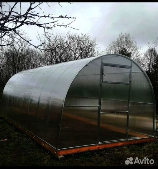 Теплица из поликарбоната