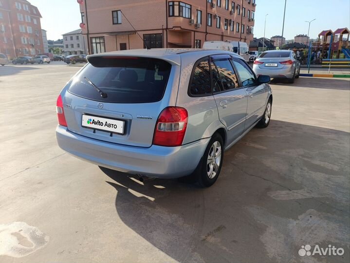 Mazda Familia 1.8 AT, 2000, 250 000 км