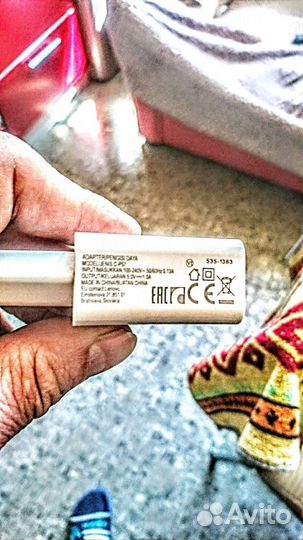 Адаптер питания Lenovo