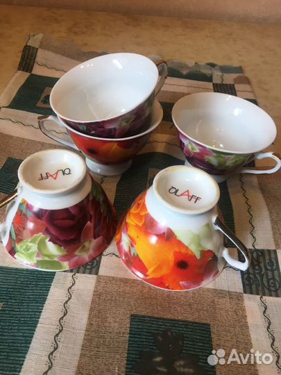 Фарфоровые чашки
