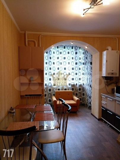 2-к. квартира, 63 м², 1/10 эт.