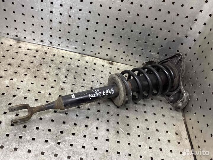 Стойка амортизатора переднего правого Audi A4/RS4