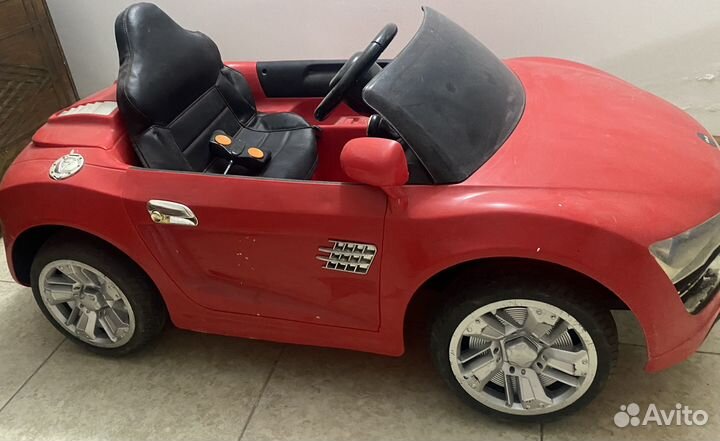 Электромобиль