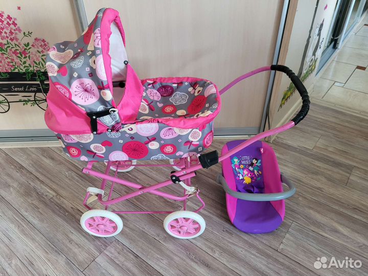 Кукольная коляска