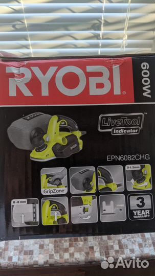 Рубанок Ryobi EPN6082CHG