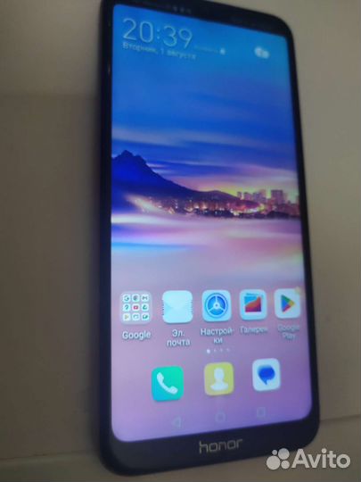 Телефон honor 8а
