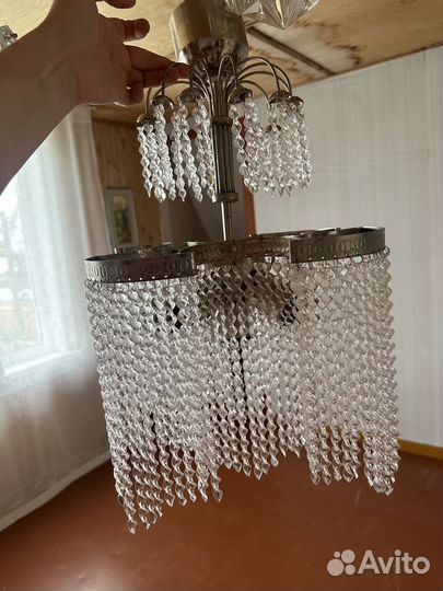 Люстра с подвесками