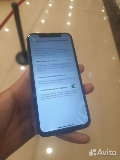 iPhone X, 64 ГБ