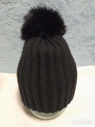 Шапка с помпоном