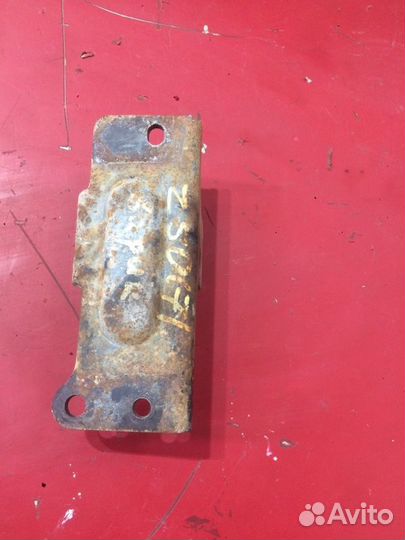 Подушка кпп Nissan Murano Z50 VQ35DE 2004