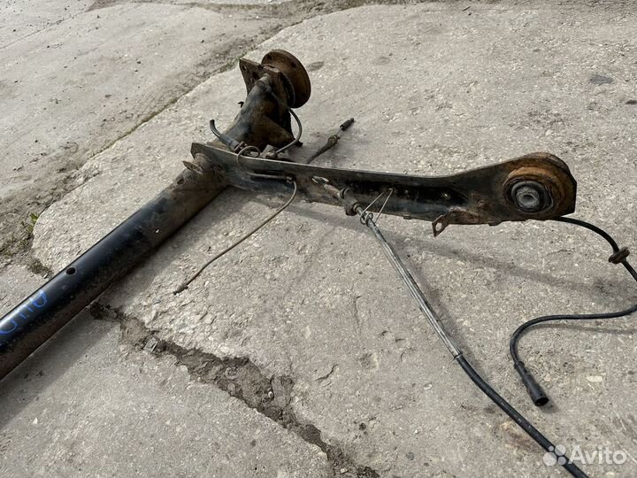 Задняя балка Audi 100 c4