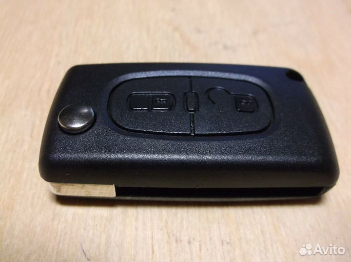Citroen/Peugeot Remote key 2 buttons PCF7961