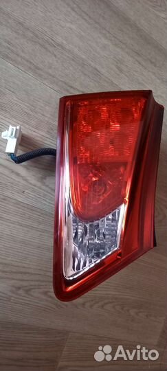 Фара оптика задняя левая lexus is 250