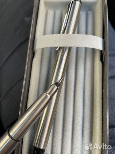 Перьевая ручка parker и роллеры parker