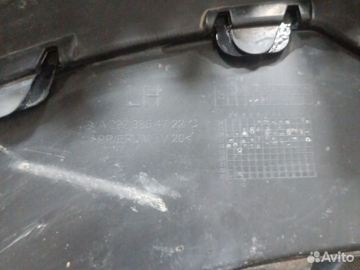 Накладка переднего бампера L Mercedes-Benz Gle