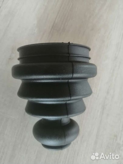 Пыльник шруса Фольксваген Т4