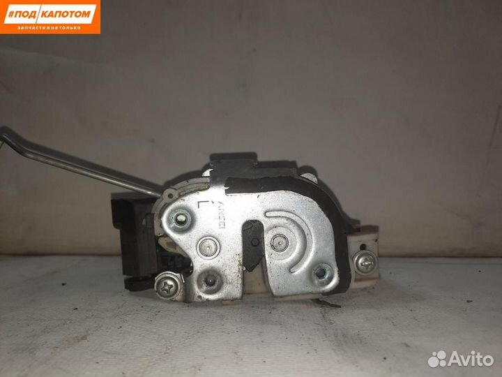 Замок двери передней левой Mitsubishi Lancer 9