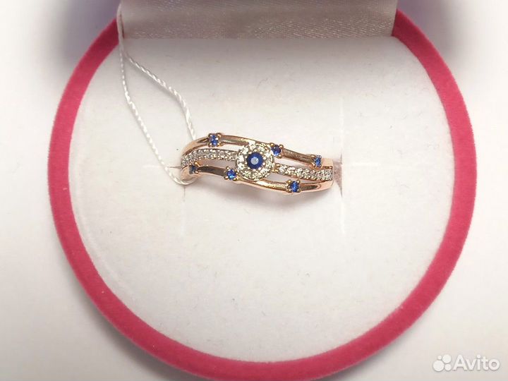 Кольцо с камнями бриллианты золотое