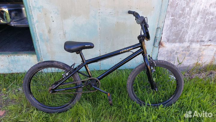 Трюковой велосипед BMX