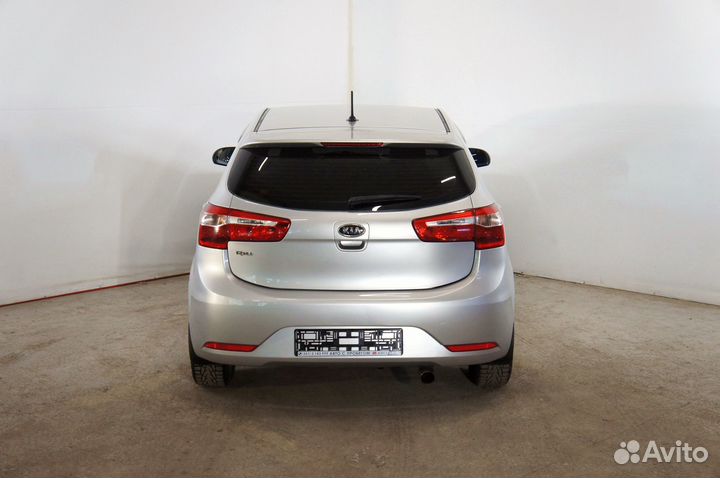 Kia Rio 1.6 МТ, 2012, 182 900 км