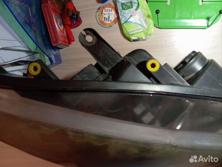 Фары на Ford S max 1 поколение