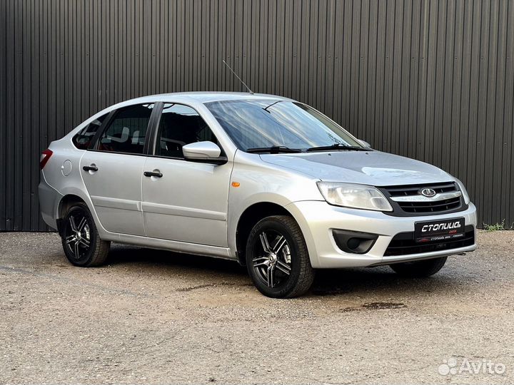 LADA Granta 1.6 МТ, 2015, 65 247 км