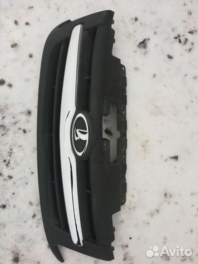 Решетка радиатора лада гранта 1