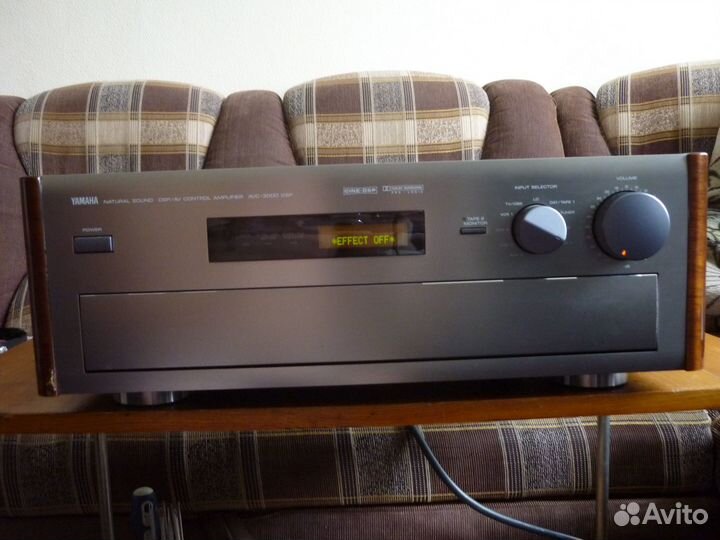 Yamaha AVC-3000DSP