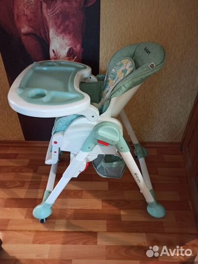 Детский стульчик для кормления olsson