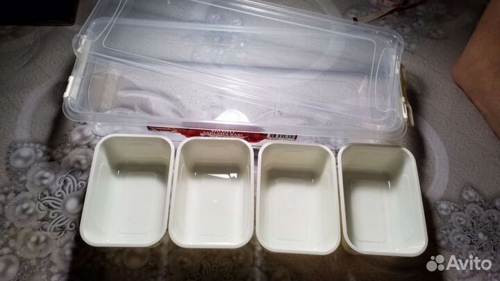 Менажница с крышкой. (контейнер)