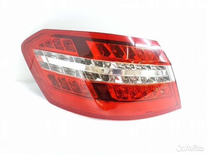Фонарь задний левый Mercedes-Benz E-Class W212 1.8