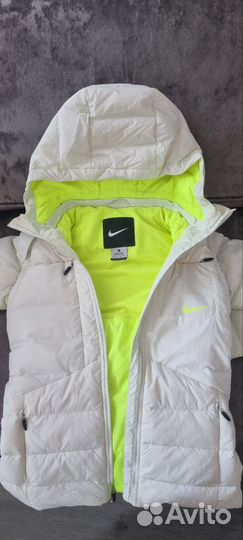 Лёгкий пуховик nike