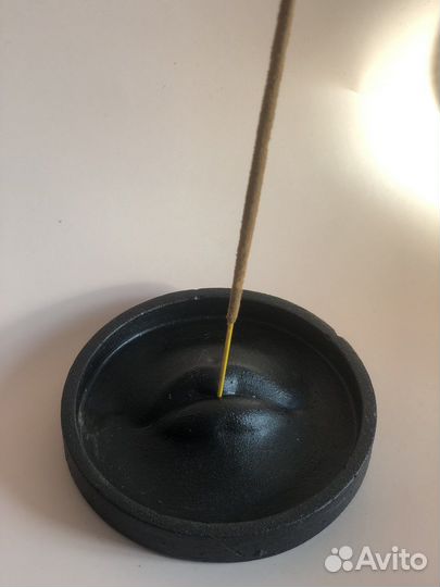 Подставка для благовоний «Губы»