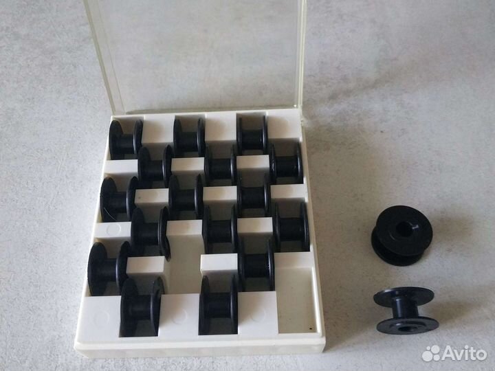 Набор шпулек в упаковке для советских машинок