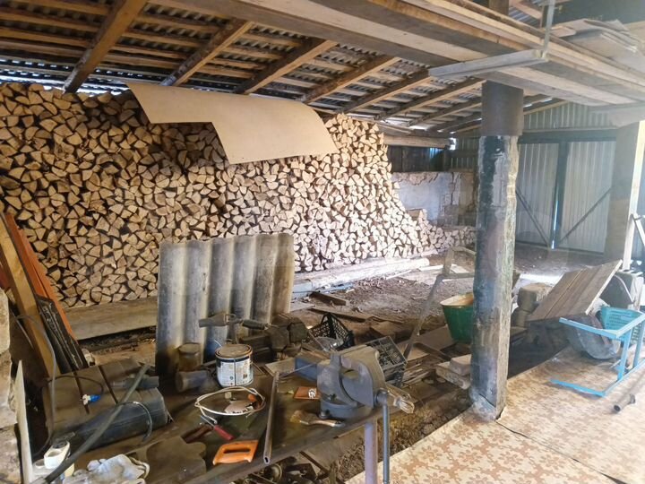 Дом 100 м² на участке 6 сот.