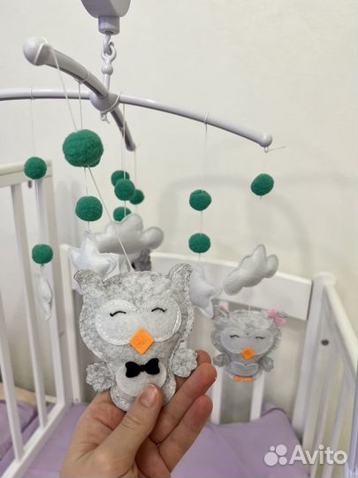 Мобиль на детскую кроватку
