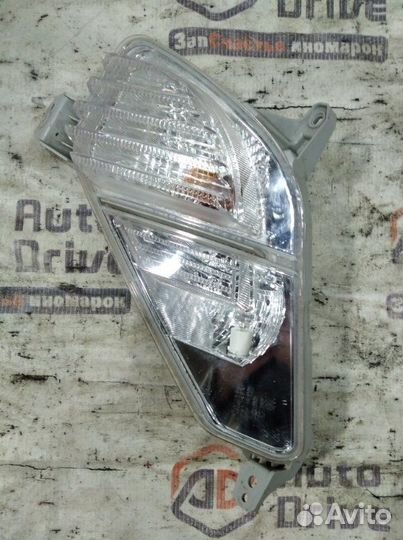 Повторитель поворота в бампер правый Kia Cerato