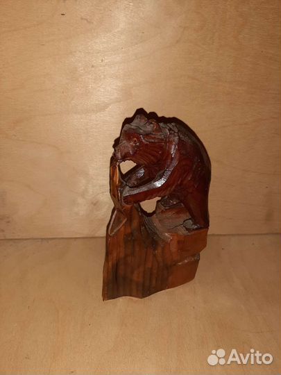 Медведи из дерева